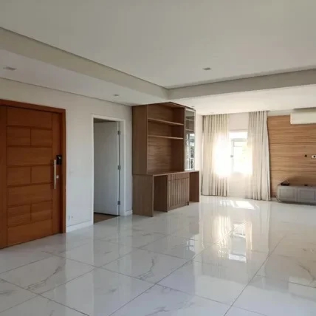 Apartamento, 3 quartos, 200 m² - Foto 1