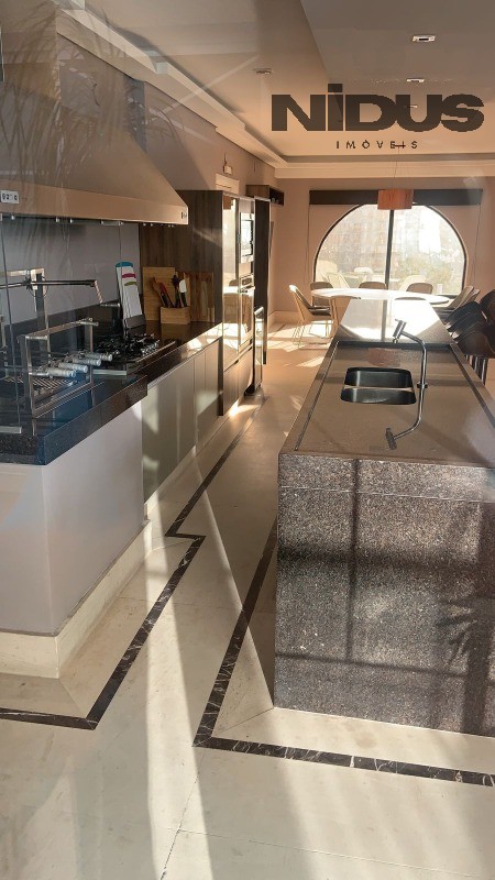 Apartamento, 3 quartos, 214 m² - Foto 2