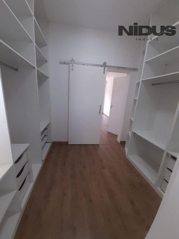 Casa, 4 quartos, 305 m² - Foto 19