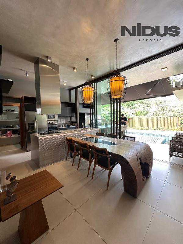 Casa, 3 quartos, 322 m² - Foto 4