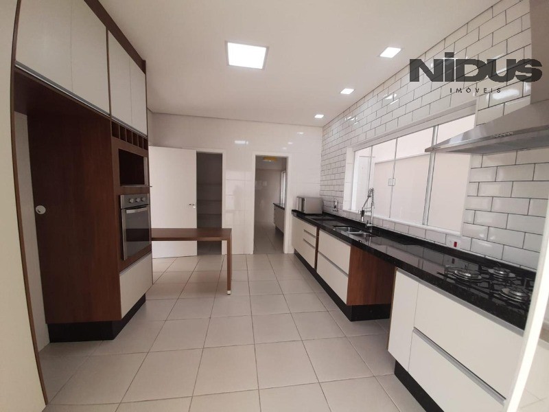 Casa, 4 quartos, 305 m² - Foto 23