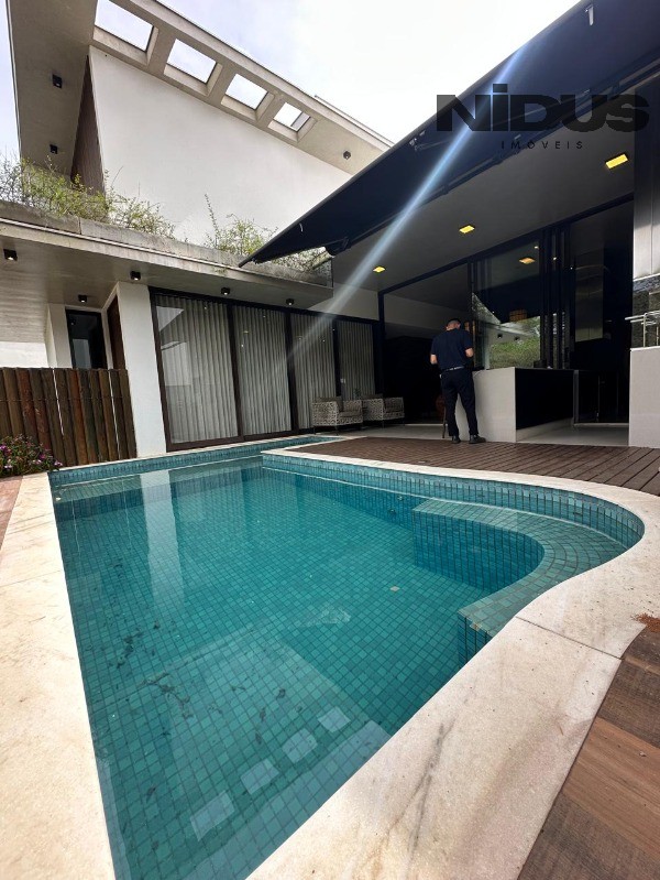 Casa, 3 quartos, 322 m² - Foto 9