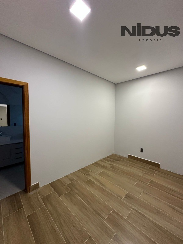 Casa, 3 quartos, 268 m² - Foto 15