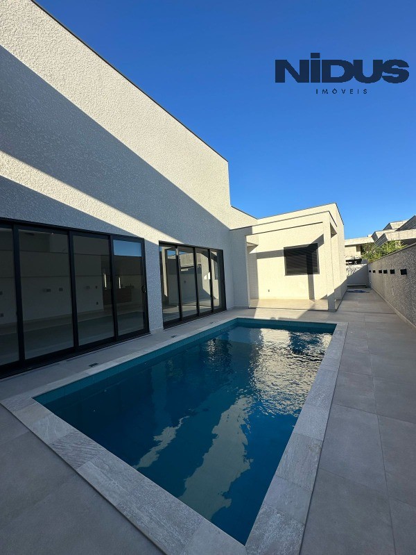 Casa, 3 quartos, 268 m² - Foto 21