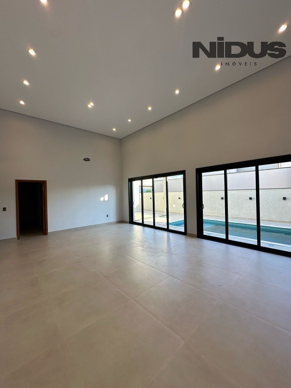 Casa, 3 quartos, 268 m² - Foto 5