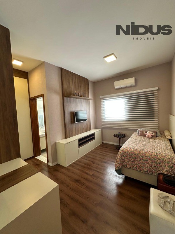 Casa, 3 quartos, 322 m² - Foto 24