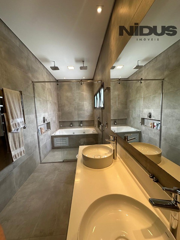 Casa, 3 quartos, 322 m² - Foto 28