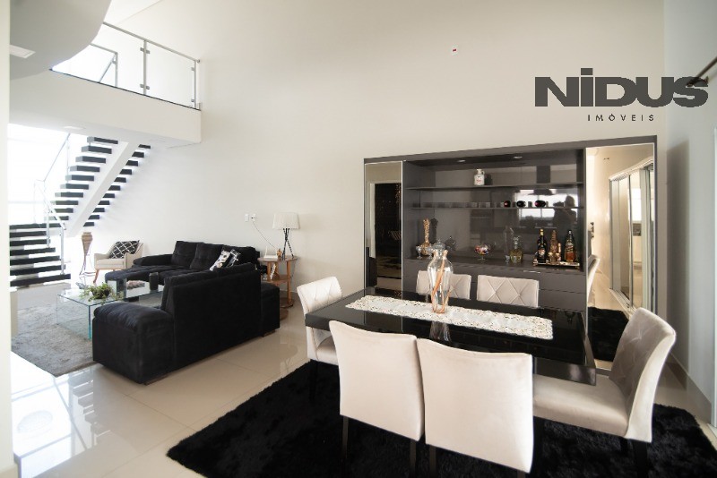Casa, 3 quartos, 323 m² - Foto 13