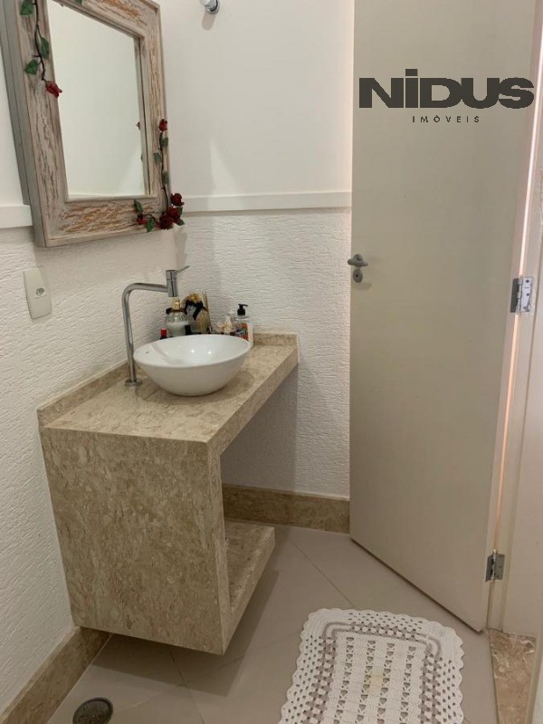 Casa, 3 quartos, 232 m² - Foto 3
