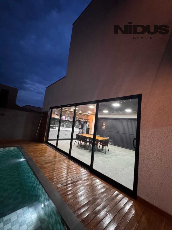 Casa, 3 quartos, 270 m² - Foto 11
