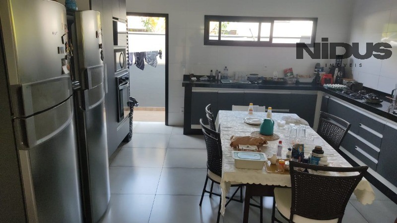 Casa, 3 quartos, 400 m² - Foto 13