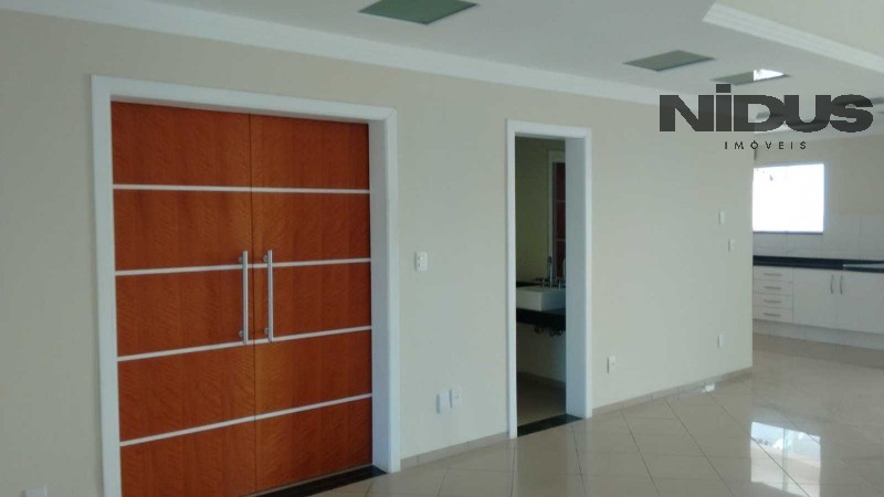 Casa, 3 quartos, 265 m² - Foto 29