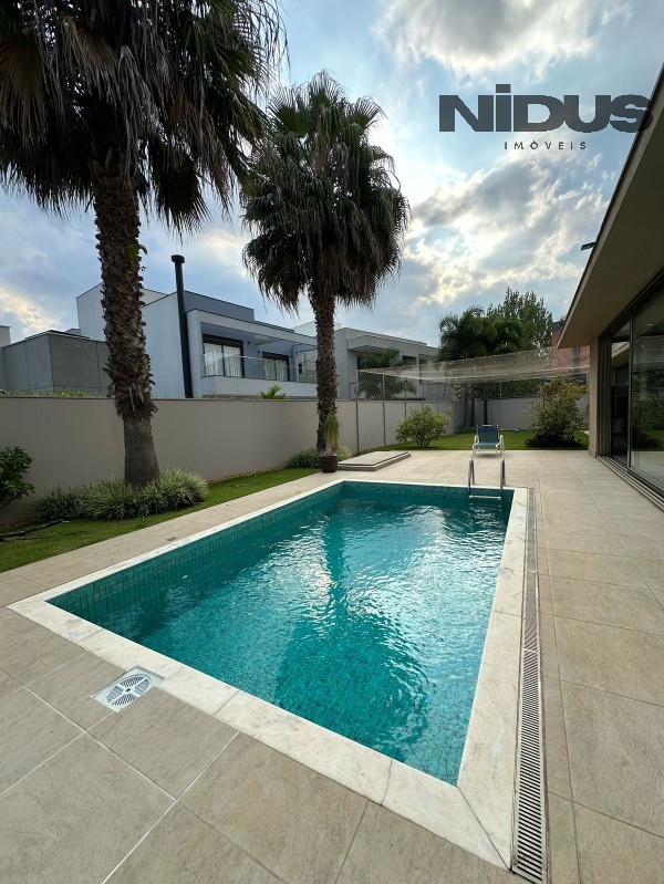 Casa, 5 quartos, 468 m² - Foto 4