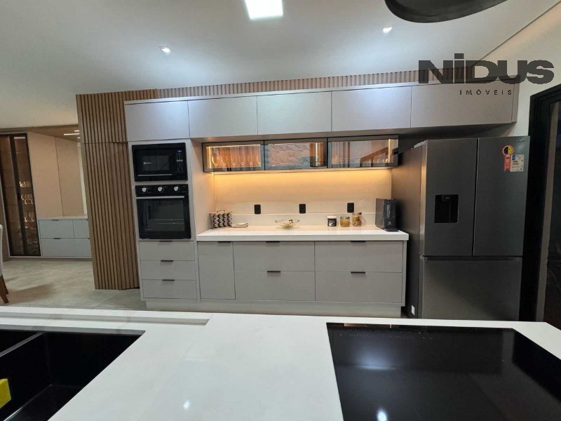 Casa, 3 quartos, 270 m² - Foto 32