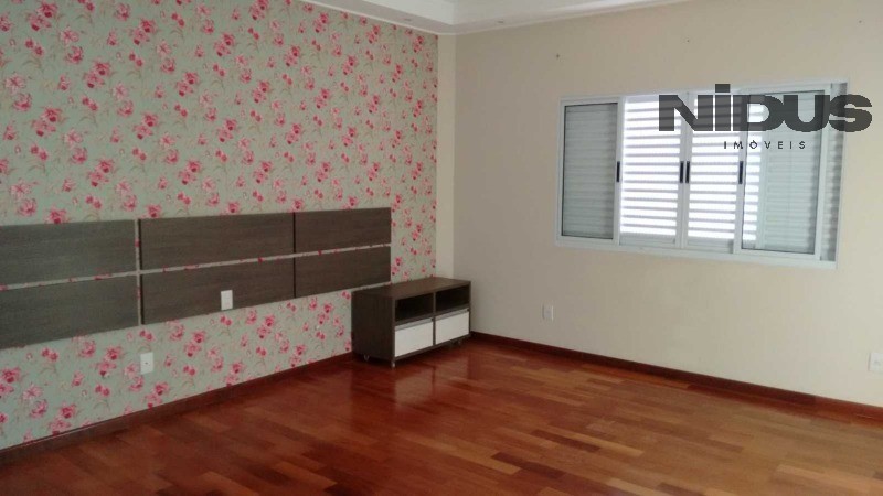 Casa, 3 quartos, 265 m² - Foto 26