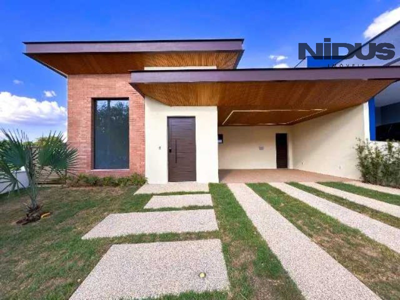 Casa, 3 quartos, 194 m² - Foto 1
