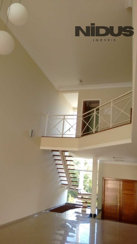Casa, 3 quartos, 265 m² - Foto 4