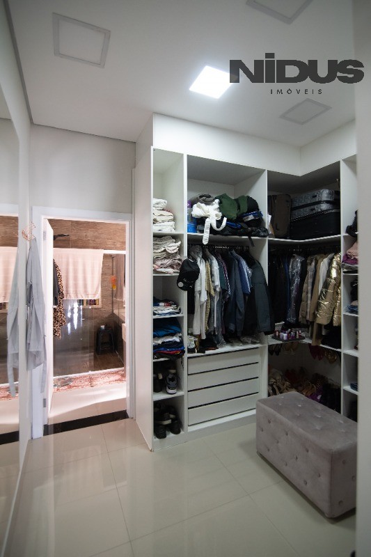 Casa, 3 quartos, 323 m² - Foto 48