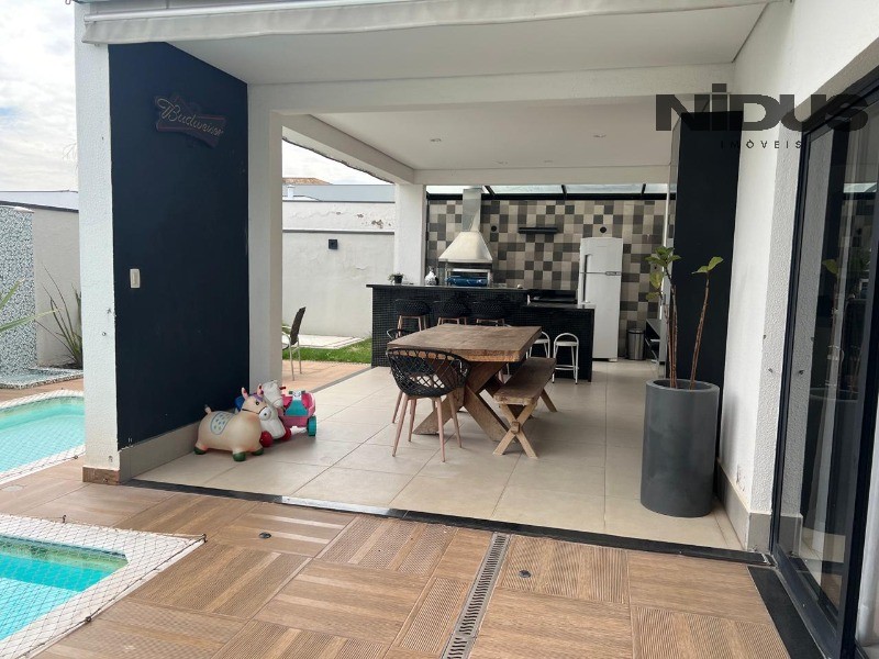 Casa, 3 quartos, 280 m² - Foto 4