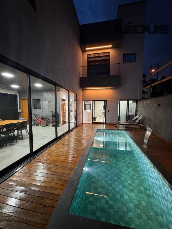 Casa, 3 quartos, 270 m² - Foto 21