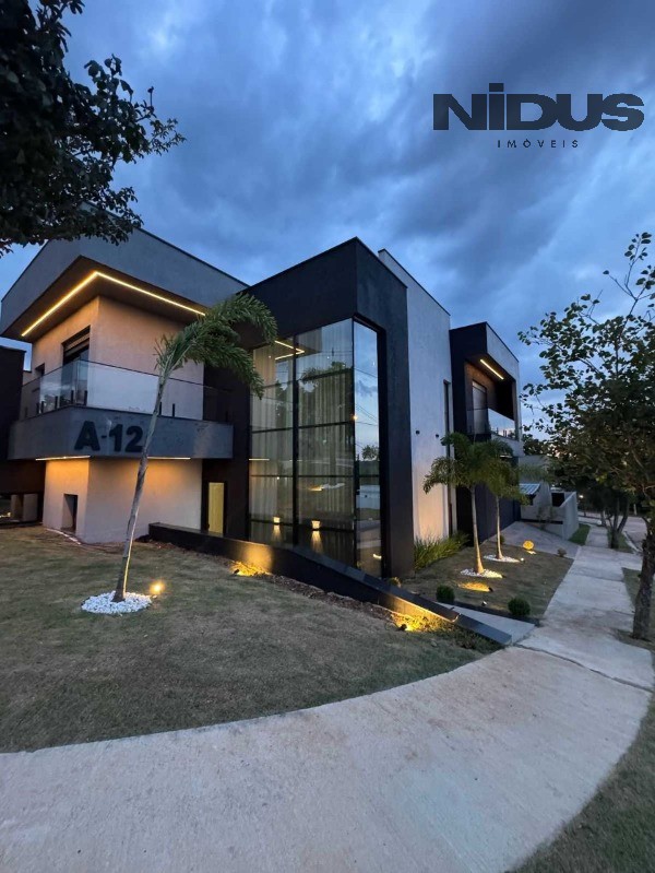 Casa, 3 quartos, 270 m² - Foto 3