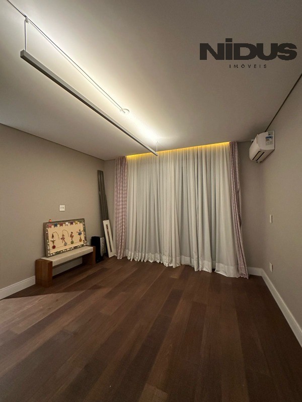 Casa, 5 quartos, 468 m² - Foto 32