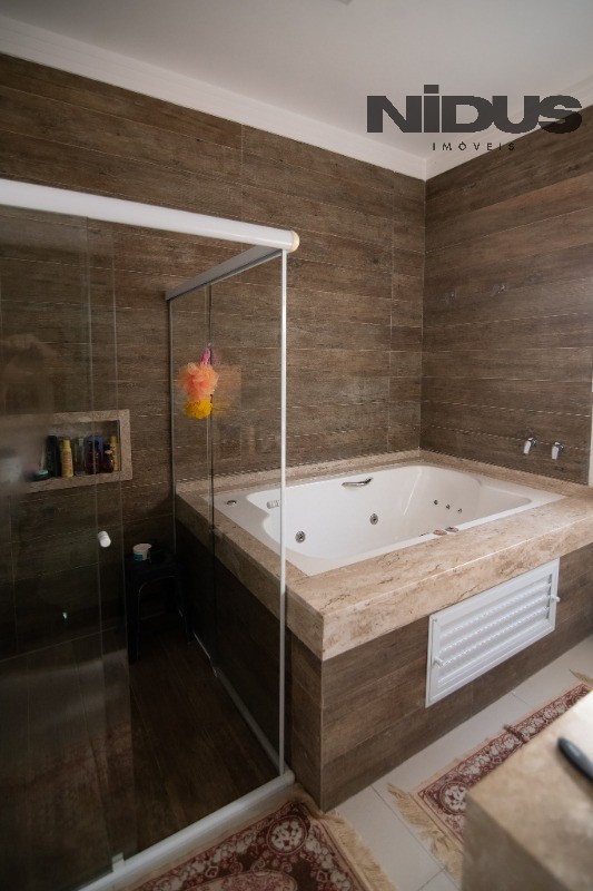 Casa, 3 quartos, 323 m² - Foto 51