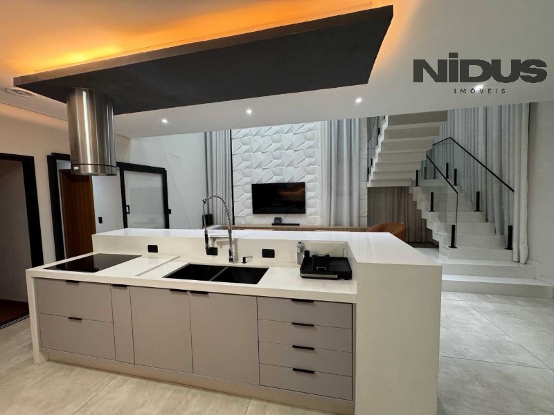 Casa, 3 quartos, 270 m² - Foto 7