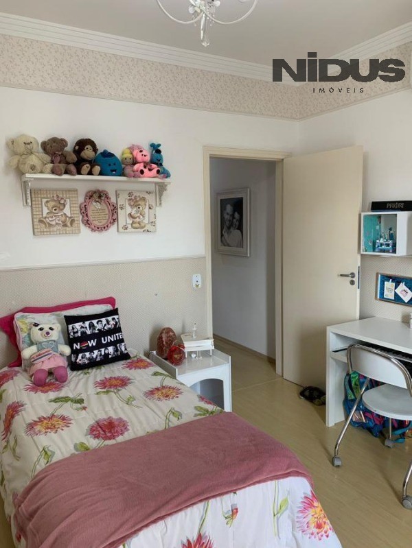 Casa, 3 quartos, 232 m² - Foto 8