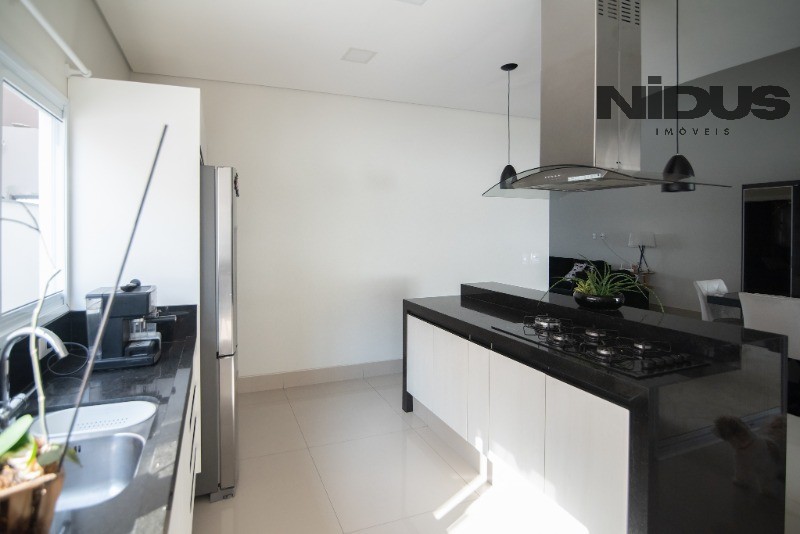 Casa, 3 quartos, 323 m² - Foto 18