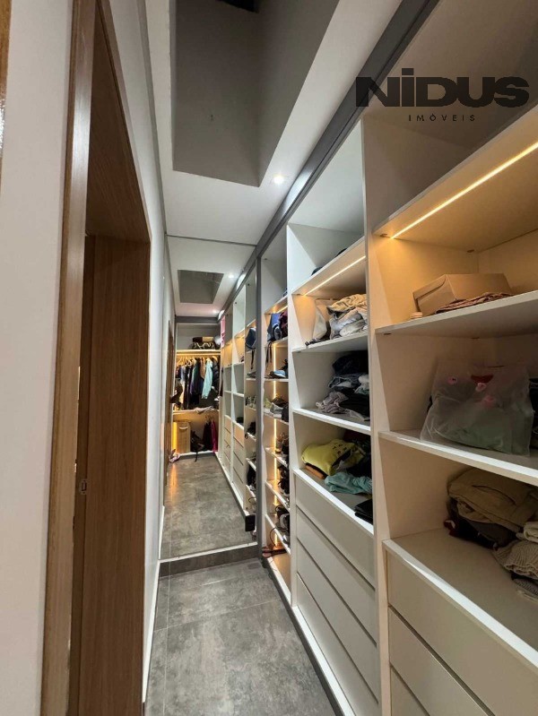 Casa, 3 quartos, 270 m² - Foto 23
