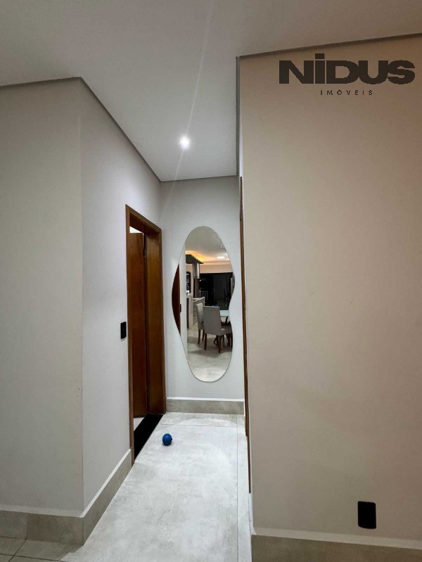 Casa, 3 quartos, 270 m² - Foto 34