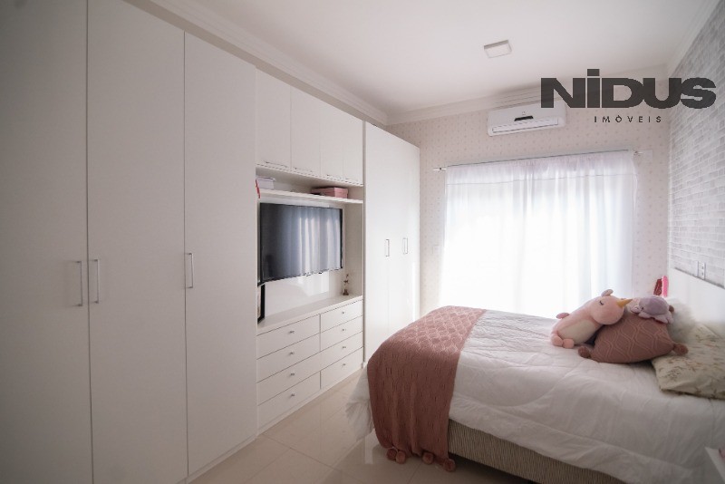 Casa, 3 quartos, 323 m² - Foto 57