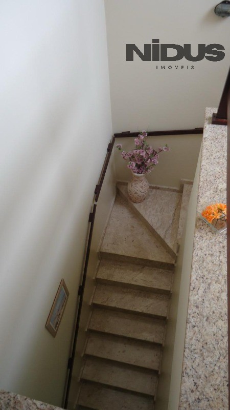 Casa, 4 quartos, 300 m² - Foto 28