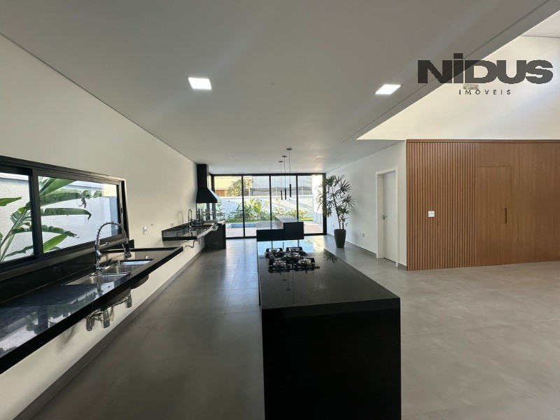 Casa, 3 quartos, 230 m² - Foto 10