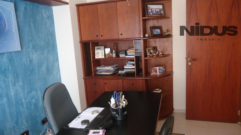 Casa, 4 quartos, 300 m² - Foto 18