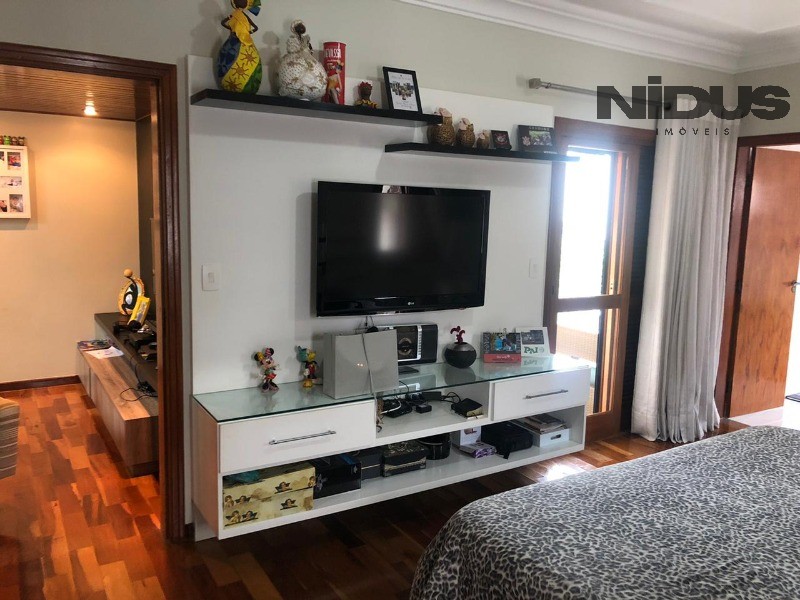 Casa, 4 quartos, 300 m² - Foto 19
