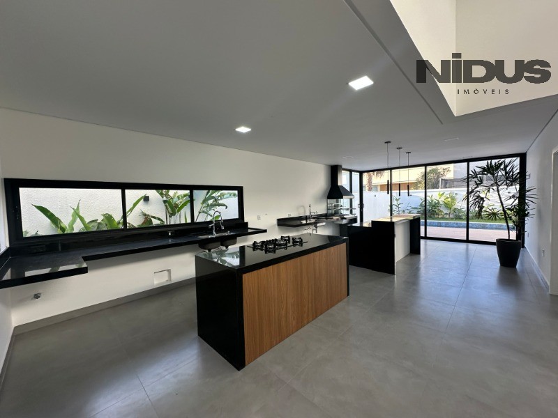 Casa, 3 quartos, 230 m² - Foto 9