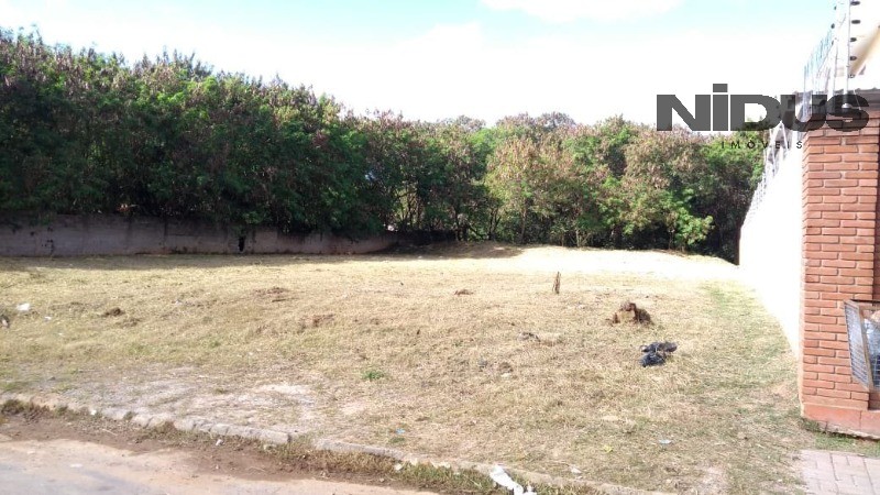 Loteamento e Condomínio, 1972 m² - Foto 2