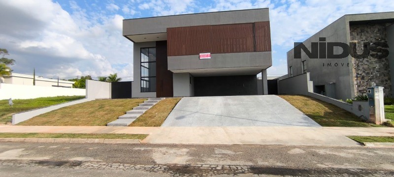 Casa, 3 quartos, 528 m² - Foto 1