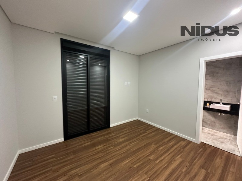 Casa, 3 quartos, 230 m² - Foto 14