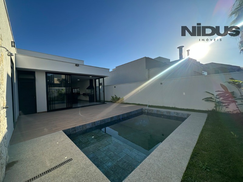 Casa, 3 quartos, 230 m² - Foto 4