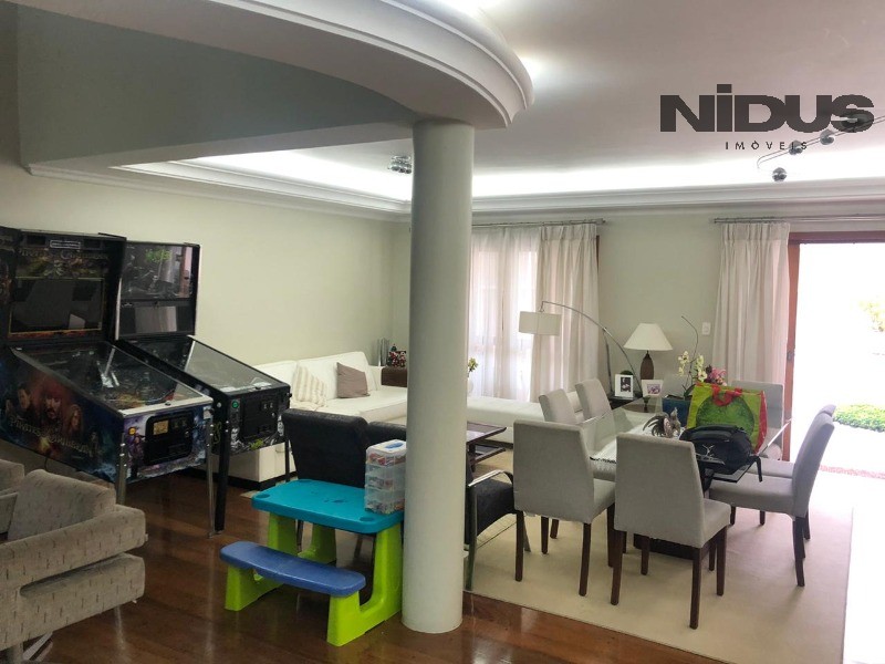 Casa, 4 quartos, 300 m² - Foto 4