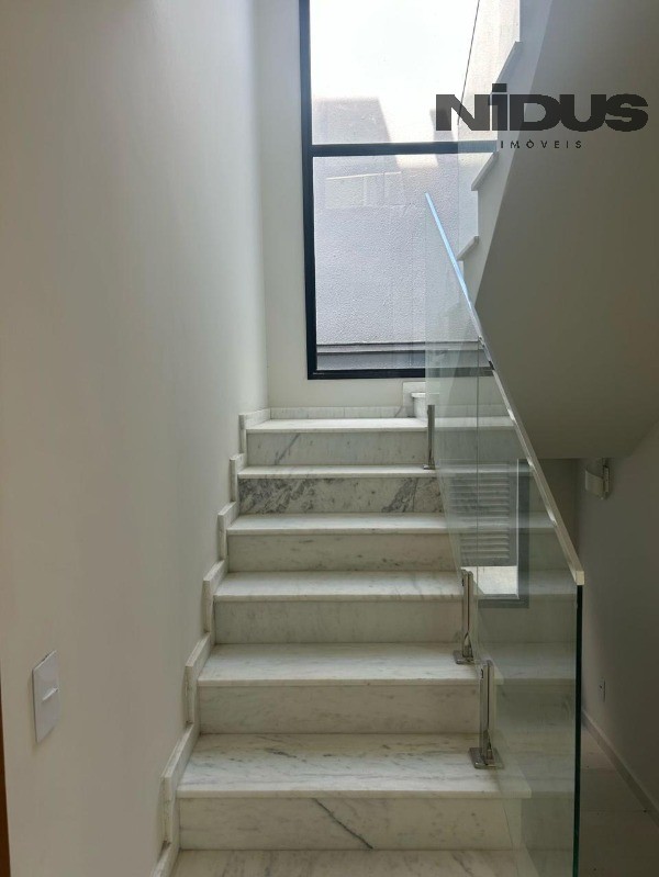 Casa, 3 quartos, 219 m² - Foto 17