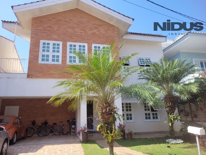 Casa, 4 quartos, 167 m² - Foto 1