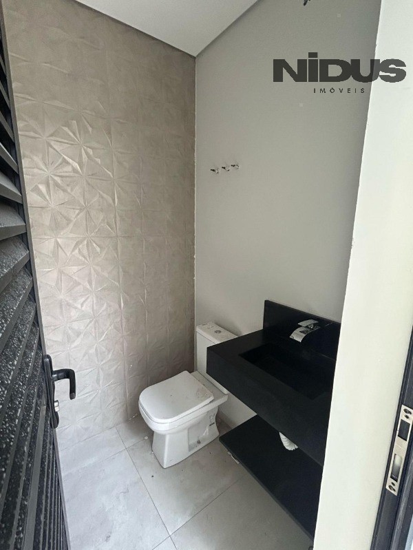 Casa, 3 quartos, 219 m² - Foto 12