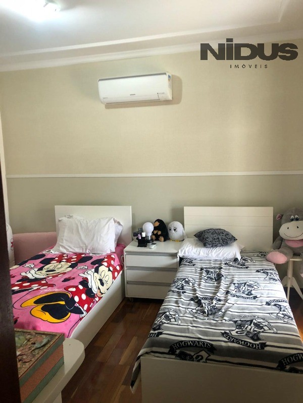 Casa, 4 quartos, 300 m² - Foto 16