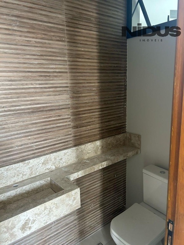 Casa, 3 quartos, 219 m² - Foto 23