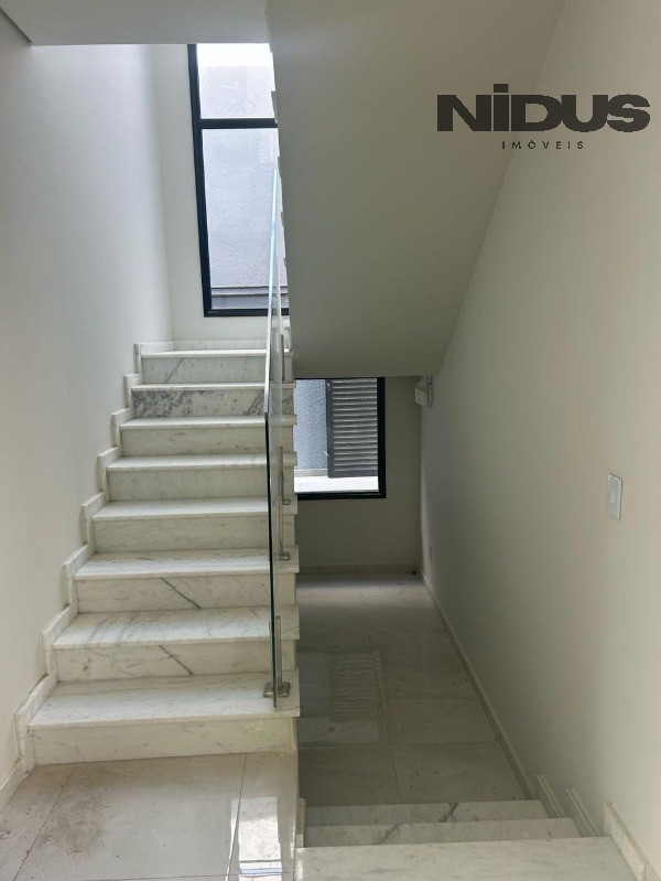 Casa, 3 quartos, 219 m² - Foto 14