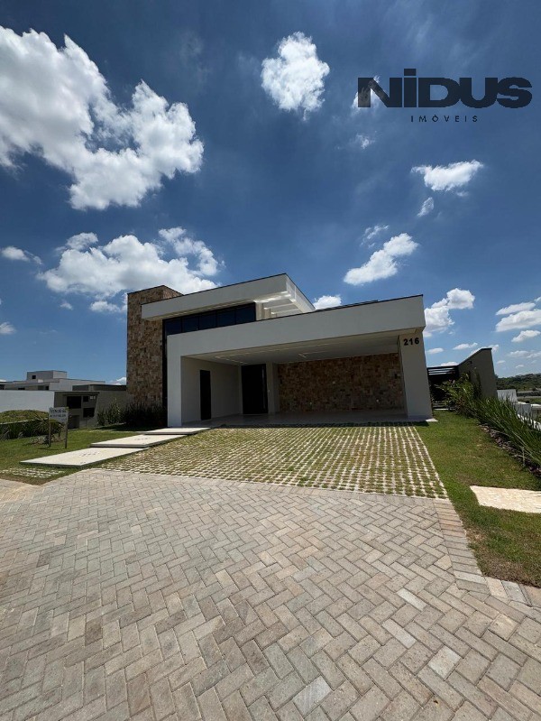 Casa, 4 quartos, 298 m² - Foto 2